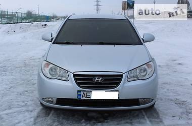 Седан Hyundai Elantra 2008 в Днепре