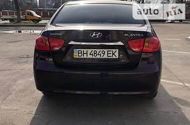 Седан Hyundai Elantra 2010 в Одессе