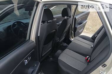 Седан Hyundai Elantra 2010 в 