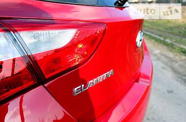 Хетчбек Hyundai Elantra 2014 в Херсоні