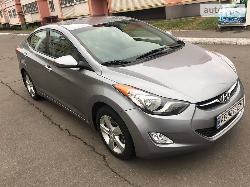 Седан Hyundai Elantra 2012 в Вінниці