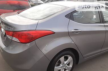 Седан Hyundai Elantra 2011 в 