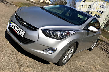 Седан Hyundai Elantra 2012 в 