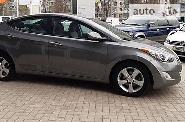 Седан Hyundai Elantra 2013 в 