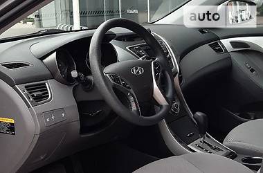 Седан Hyundai Elantra 2013 в 