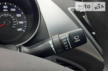 Седан Hyundai Elantra 2013 в 