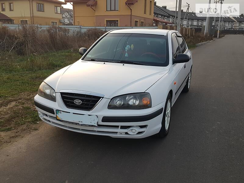 Седан Hyundai Elantra 2005 в Киеве