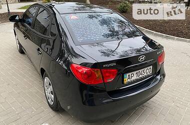 Седан Hyundai Elantra 2008 в 