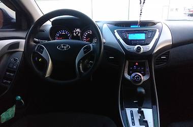 Седан Hyundai Elantra 2011 в 
