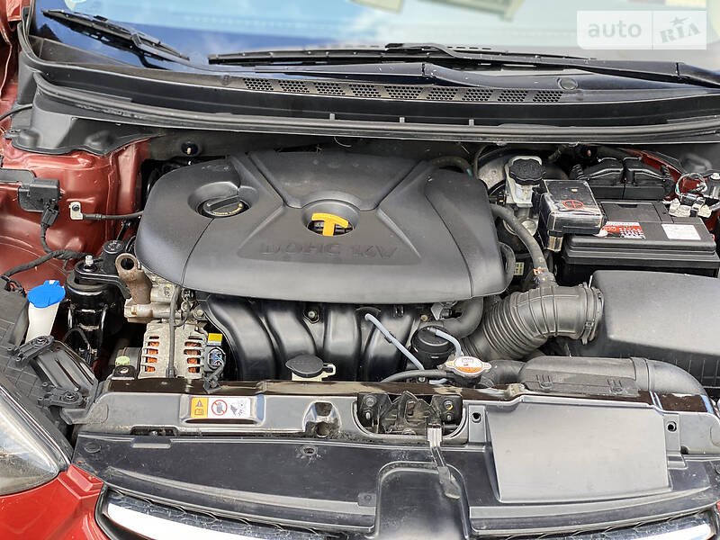 Седан Hyundai Elantra 2012 в Вінниці