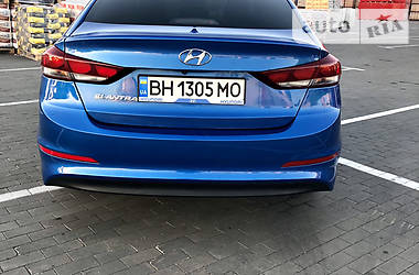 Седан Hyundai Elantra 2016 в Одессе