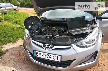 Седан Hyundai Elantra 2014 в Сумах