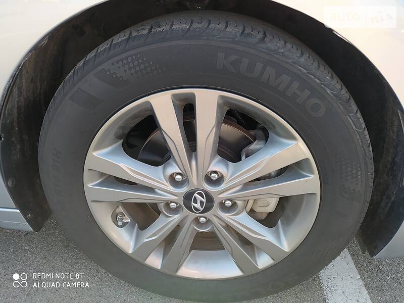 Седан Hyundai Elantra 2016 в Києві фото 29 Седан Hyundai Elantra 2016 в Києві