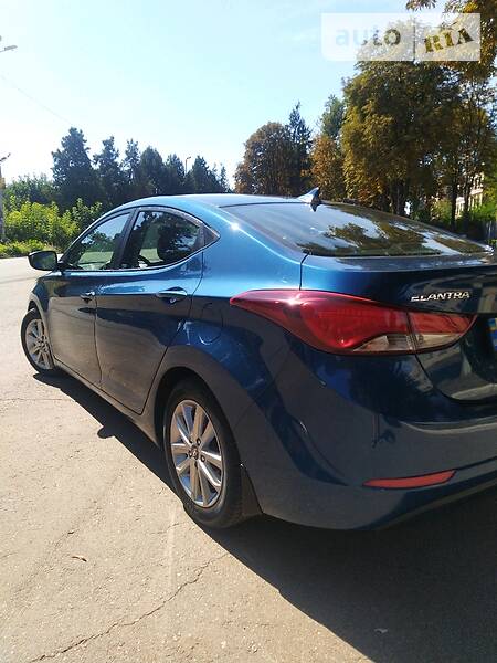 Седан Hyundai Elantra 2014 в Кривому Розі