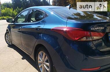 Седан Hyundai Elantra 2014 в 