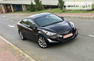 Седан Hyundai Elantra 2015 в Киеве