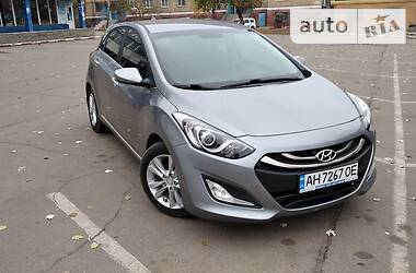 Хэтчбек Hyundai Elantra 2012 в Славянске