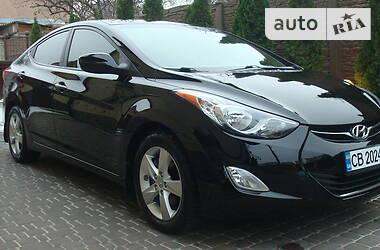 Седан Hyundai Elantra 2011 в Чернигове