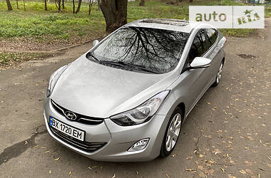 Седан Hyundai Elantra 2012 в Хмельницком