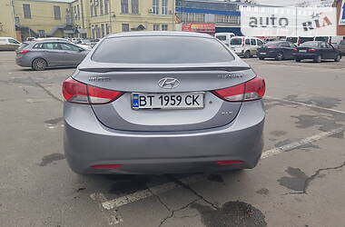 Седан Hyundai Elantra 2012 в Харькове