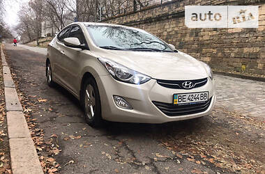 Седан Hyundai Elantra 2012 в Николаеве