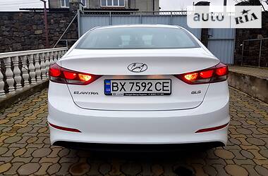 Седан Hyundai Elantra 2018 в Хмельницком