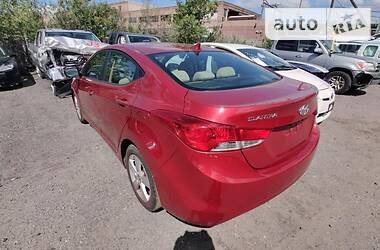 Седан Hyundai Elantra 2011 в Києві