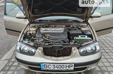 Седан Hyundai Elantra 2001 в Львове