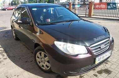Седан Hyundai Elantra 2010 в 