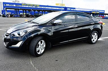 Седан Hyundai Elantra 2014 в Киеве