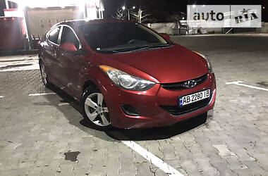 Седан Hyundai Elantra 2012 в Виннице