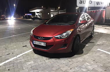 Седан Hyundai Elantra 2012 в Виннице