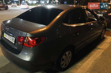 Седан Hyundai Elantra 2008 в 