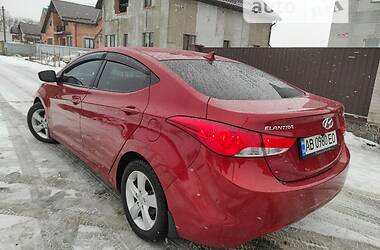 Седан Hyundai Elantra 2013 в Вінниці