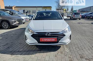 Седан Hyundai Elantra 2019 в Полтаве