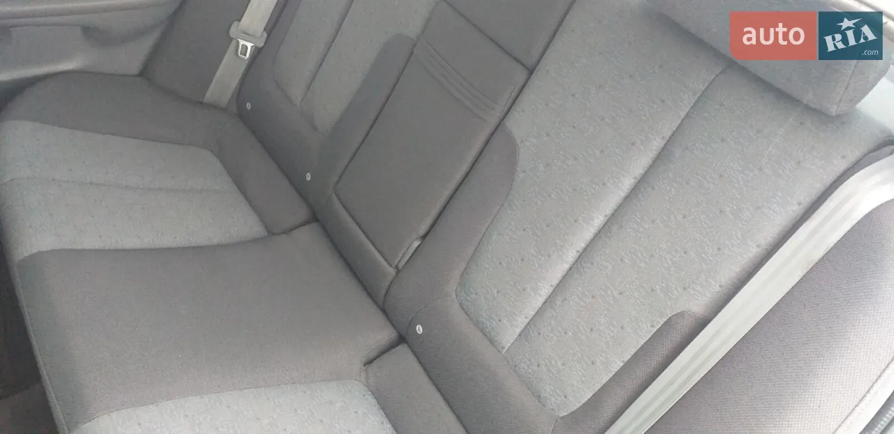 2011 Hyundai Elantra - мініатюра 5
