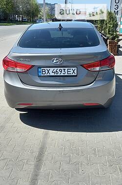 Седан Hyundai Elantra 2012 в Хмельницком