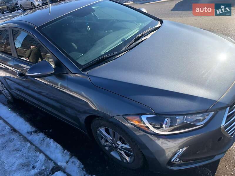 Седан Hyundai Elantra 2016 в Киеве фото 10 Седан Hyundai Elantra 2016 в Киеве