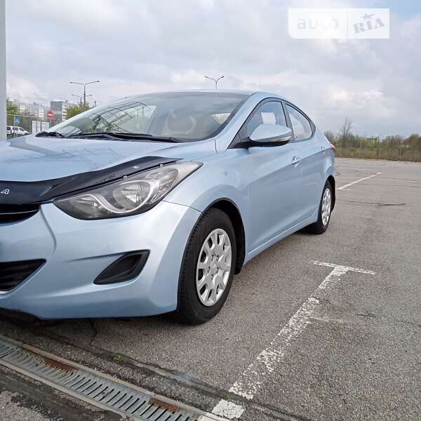 Седан Hyundai Elantra 2011 в Запорожье