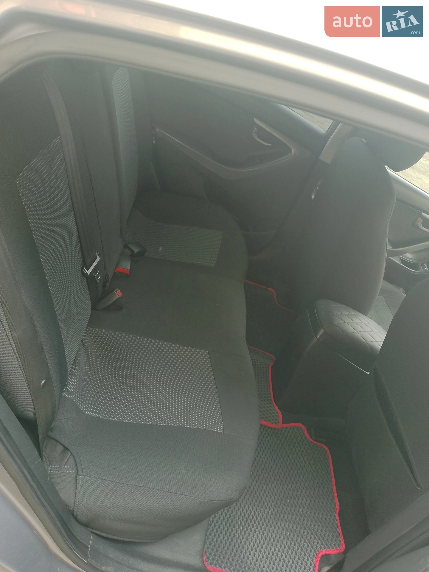 2012 Hyundai Elantra - мініатюра 7