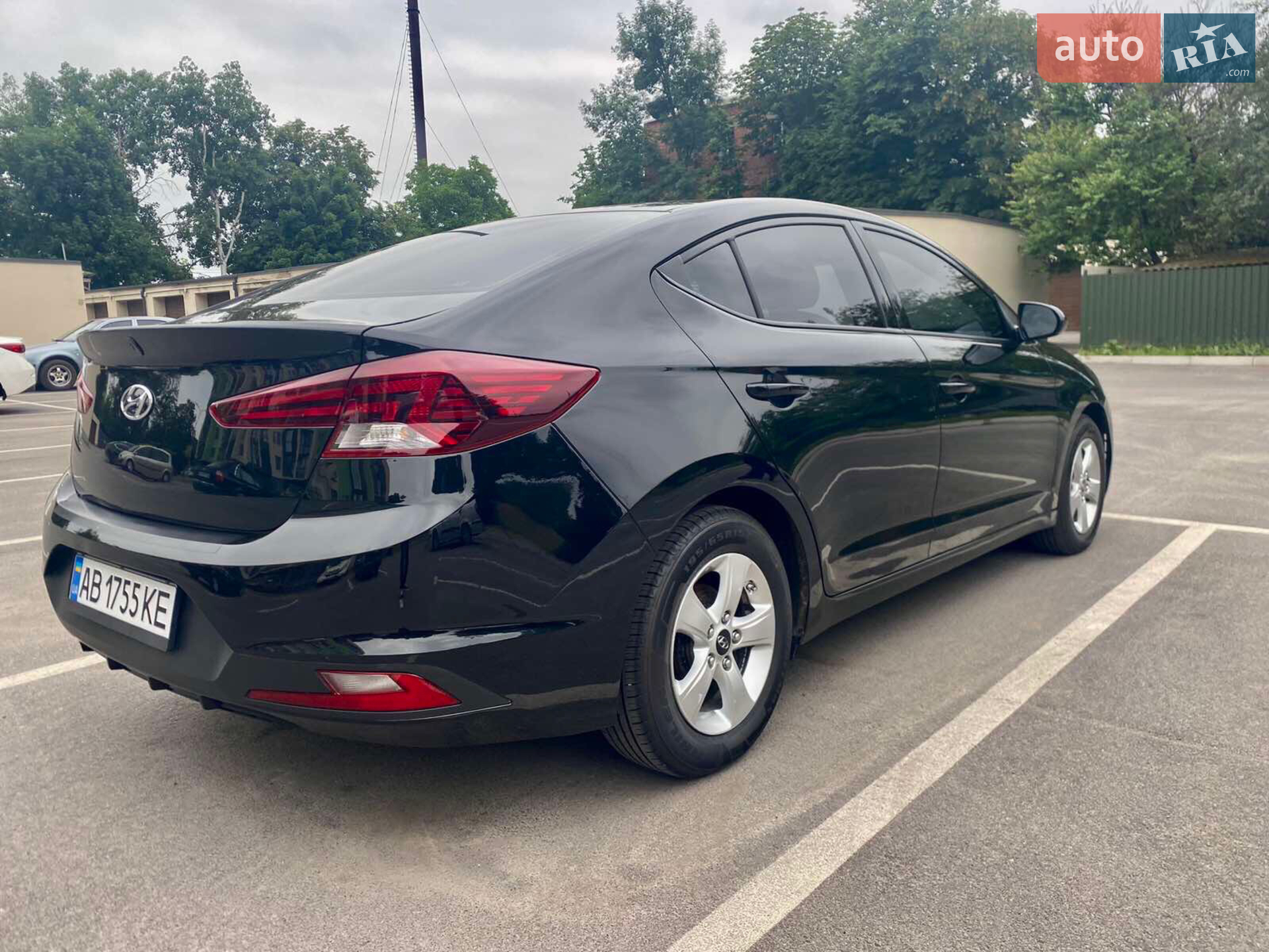 2019 Hyundai Elantra - мініатюра 5