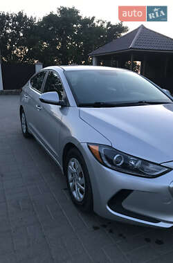 Седан Hyundai Elantra 2017 в 