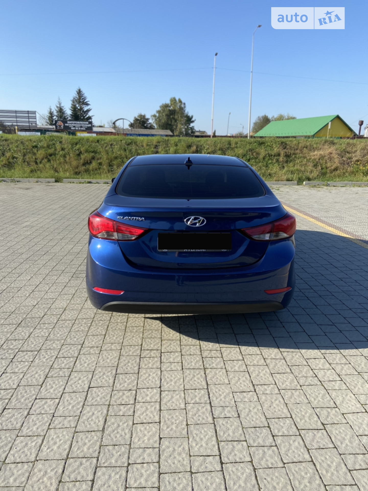 2015 Hyundai Elantra - мініатюра 8