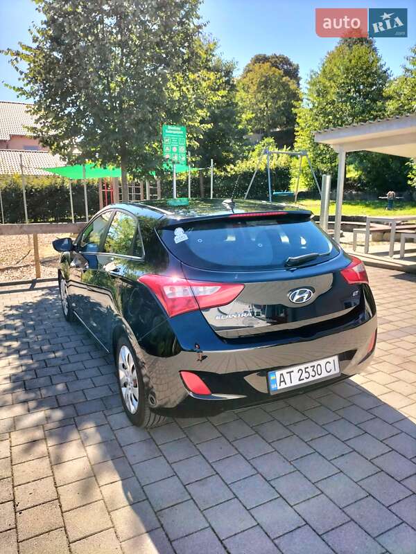 Хэтчбек Hyundai Elantra 2013 в Ивано-Франковске фото 3 Хэтчбек Hyundai Elantra 2013 в Ивано-Франковске