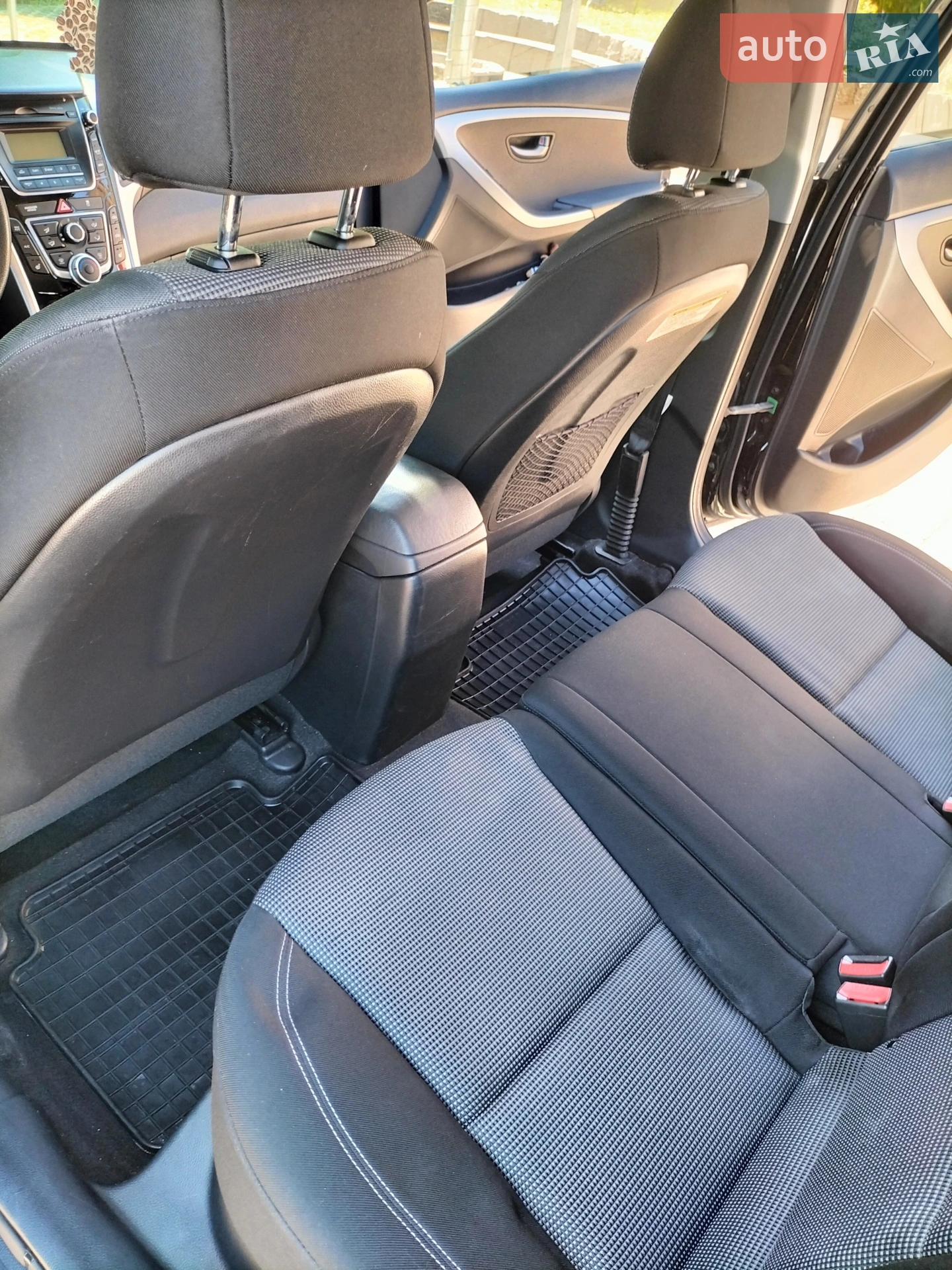 2013 Hyundai Elantra - мініатюра 7