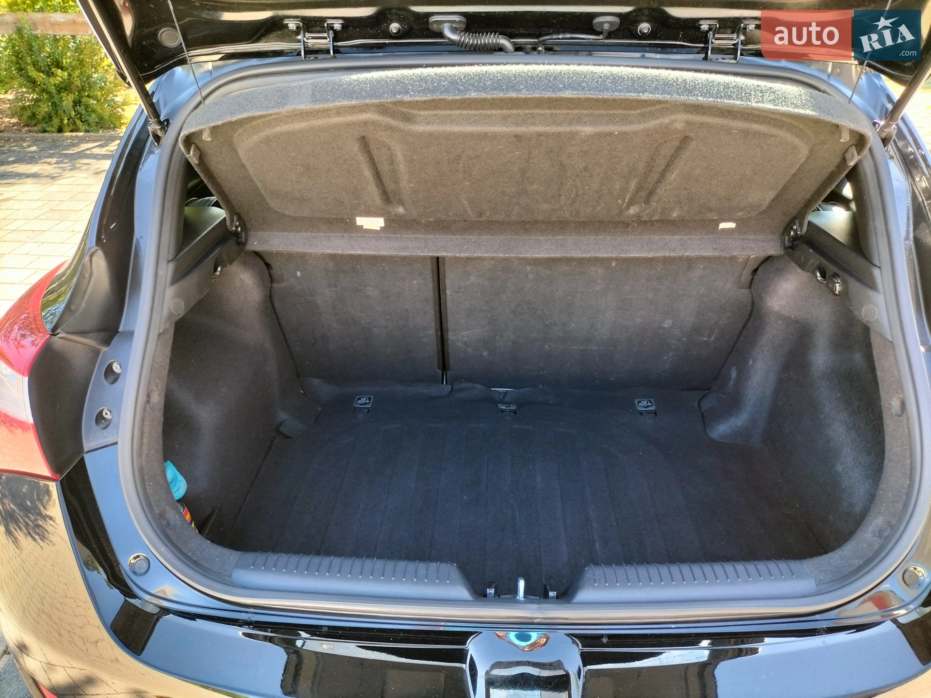 2013 Hyundai Elantra - мініатюра 12