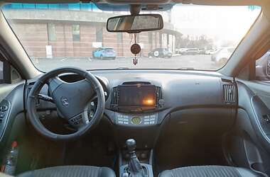 Седан Hyundai Elantra 2008 в Смеле