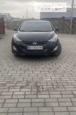 Седан Hyundai Elantra 2012 в Рівному