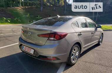 Седан Hyundai Elantra 2019 в Одесі