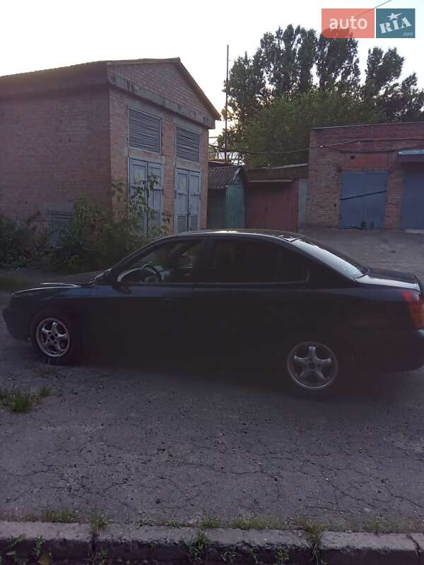 Седан Hyundai Elantra 2003 в Белой Церкви